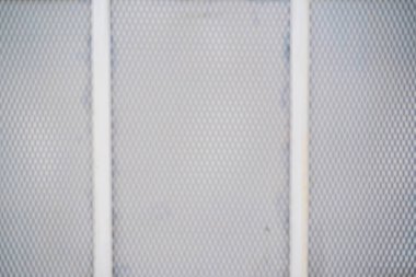 Bulanık Arkaplan Paslı ve Yıpranmış Eski Ağ Çitleri Beyaz