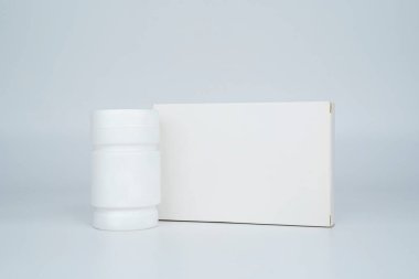 Beyaz Mockup Ambalaj Eczanesi Tıbbi Boş Etiket - Beyaz Arkaplan