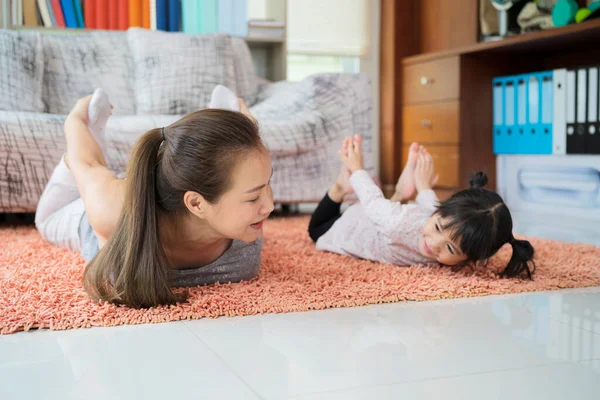 Asian Mom Practice Cobra Yoga Pose Work Out Home Adorable — Stock Photo, Image