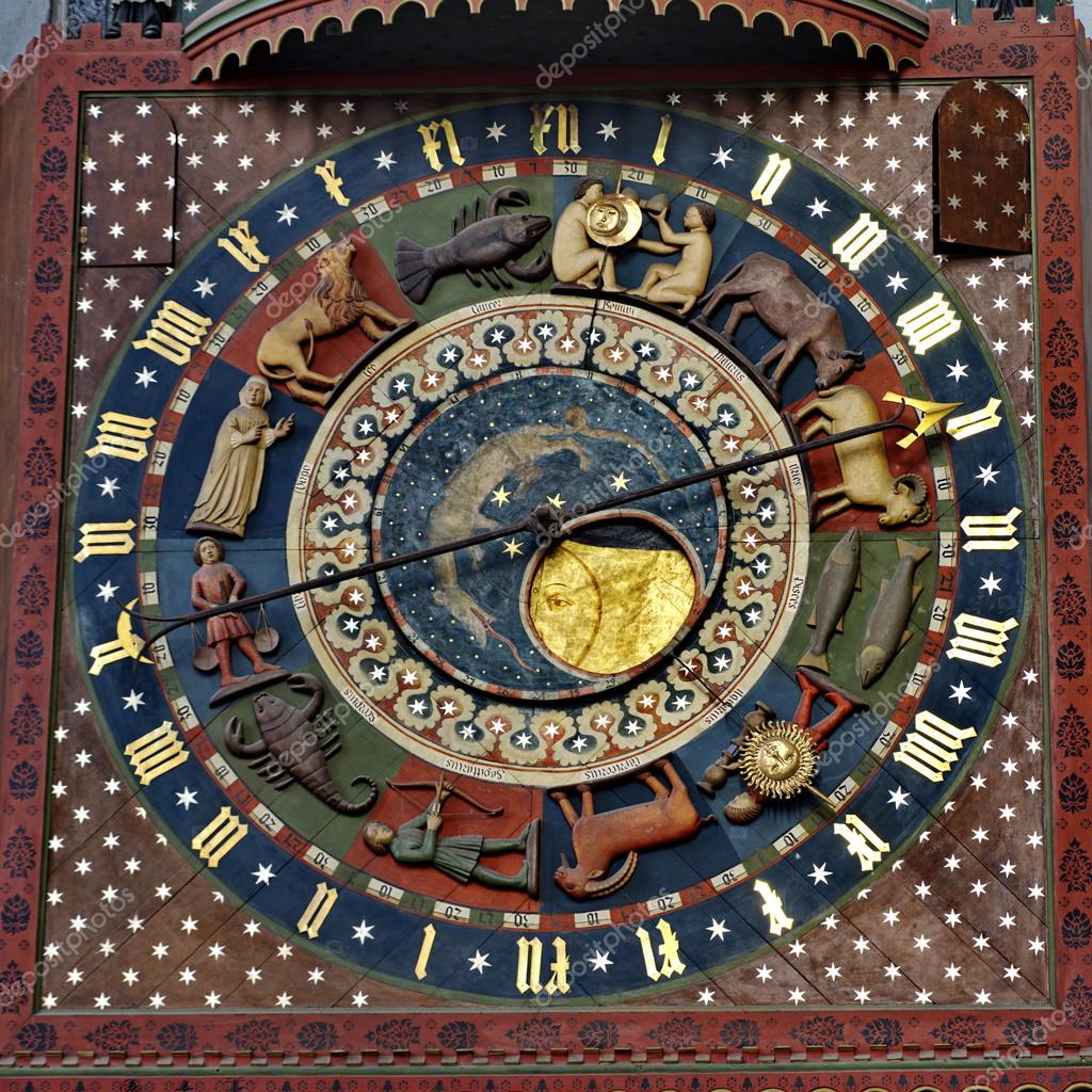 グダニスクの天文時計 — ストック写真 © iluhanos2 #108238150