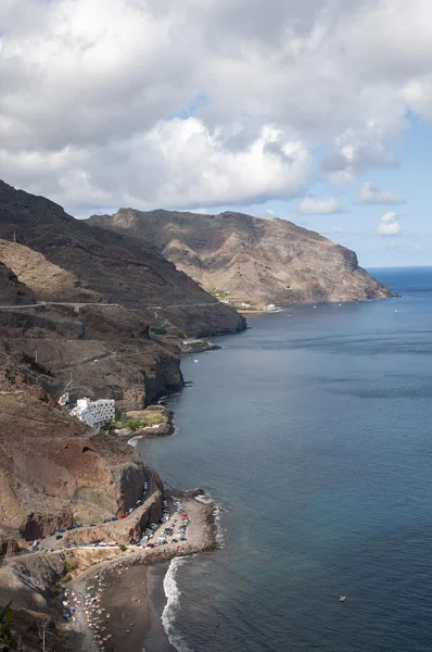 Tenerife olan kayalıklarla — Stok fotoğraf