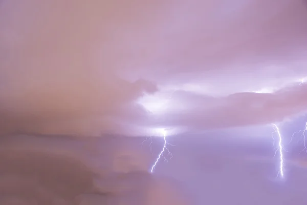 Thunder and lightning — Stock Photo, Image