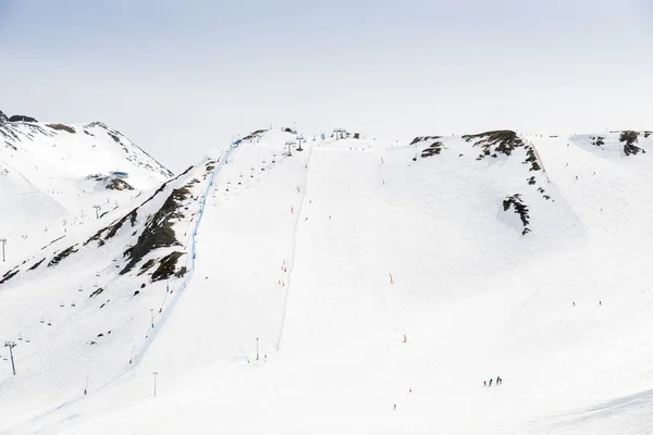 多雪的山 — 图库照片