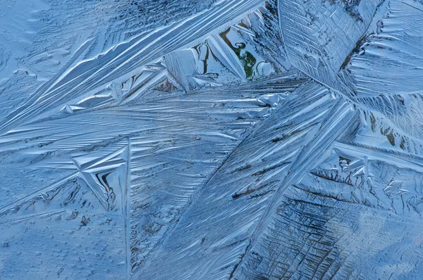 Крупный План Абстрактного Рисунка Льда Найденного Поверхности Озера — стоковое фото