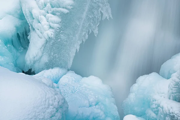 Winter Landscape Gull Creek Cascade Captured Motion Blur Framed Blue — Stock Photo, Image
