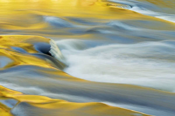 Paysage Abstrait Des Rapides Presque Isle River Capturés Avec Flou — Photo