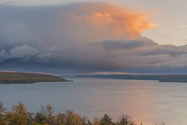 Őszi Táj Hajnalán Lake Superior Grand Island Michigan Felső Félsziget — Stock Fotó