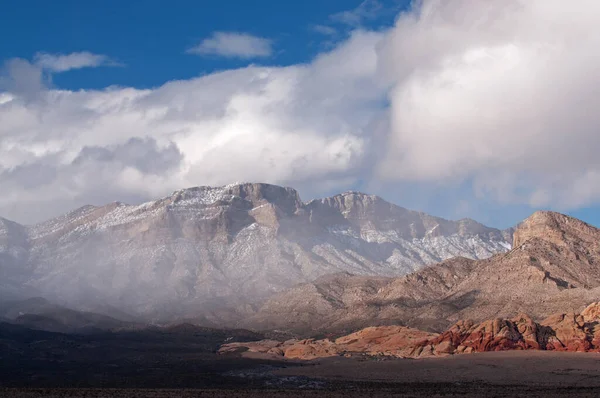 Зимний Пейзаж Wilson Cliffs Red Rock Canyon Лас Вегас Невада — стоковое фото