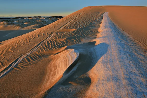 Zimní, stříbrné jezero písečné duny — Stock fotografie