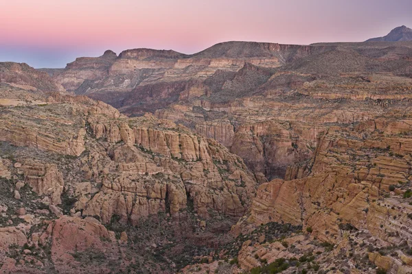 Crepúsculo Apache Trail, bosque nacional de Tonto — Foto de Stock