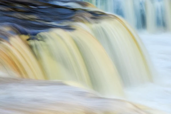 冬には、下のターカメノンの滝 — ストック写真