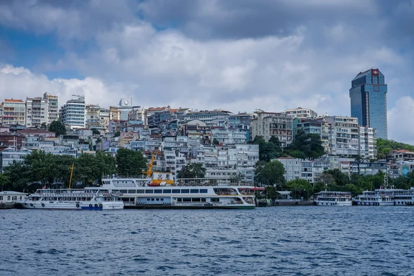 Vista para a baía em Istambul — Fotografia de Stock