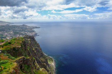 Cabo girao, madeira. Avrupa'nın en yüksek cliff funchal doğru gelen göster