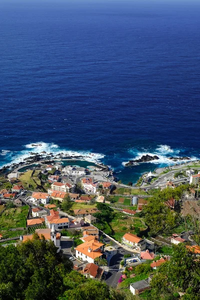 Ilha da Madeira, Portugal. Porto Moniz — Fotografia de Stock