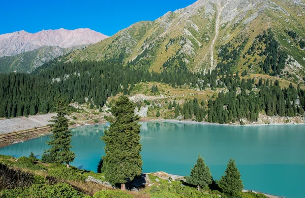 Lago Montanha — Fotografia de Stock