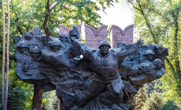 Památník hrdinů 28 panfilov — Stock fotografie