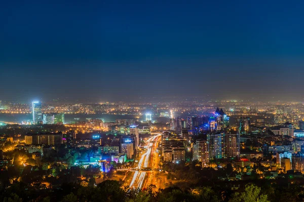 Stad van almaty — Stockfoto