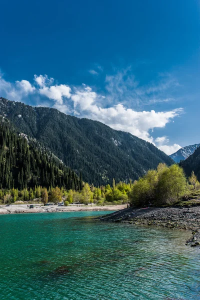 Alpine lake — Stock Photo, Image