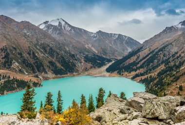 Büyük Almatı Gölü, Kazakistan