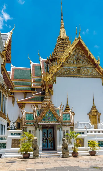 Grand palace v Bangkoku a wat phra kaew chrámu — Stock fotografie