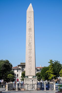 dikilitaş