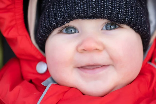 Portrait of adorable 7 month baby in winter time — Stock Photo, Image