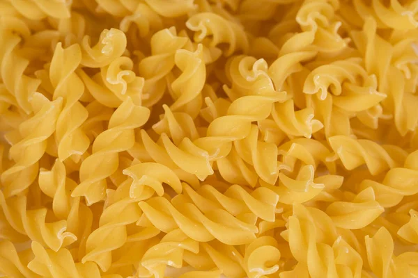 Frische Rohe Pasta Auf Weißem Hintergrund — Stockfoto