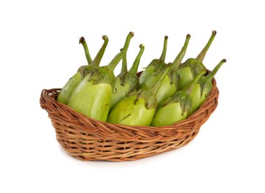 Taze Sağlıklı Patlıcan Beyaz Arkaplanda İzole Edildi