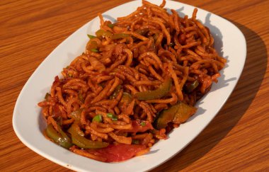 Indian Famous Mumbai Tasty Fast Food Spicy Chinese Bhel