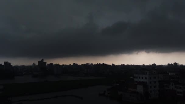 Las Tormentas Estacionales Están Creando Clima Hostil Fuertes Nubes Lluvia — Vídeo de stock