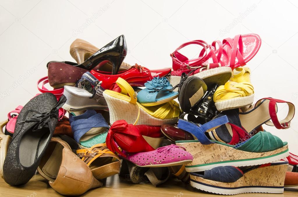 site that sells lots of shoes on line