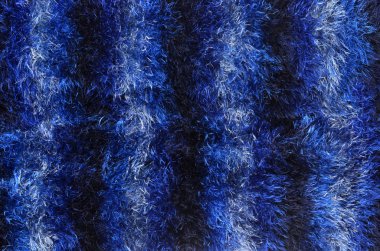 Kabarık Mavi kürk.