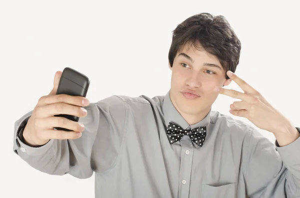 Szczęśliwy biznesmen robienie zdjęć selfie z jego silny telefon. — Zdjęcie stockowe
