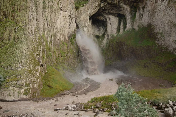 Панорама Горного Водопада Каракая Джили Северном Кавказе — стоковое фото