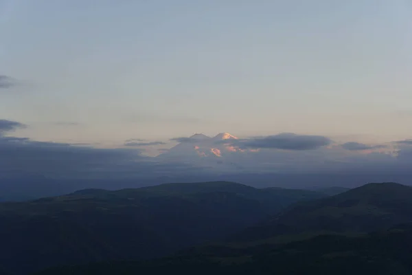 Panorama Des Montagnes Caucase Soir Mont Elbrus Avec Des Nuages — Photo
