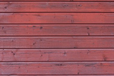 Kırmızı ahşap cephe