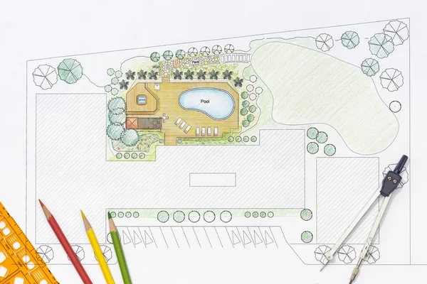 Paisaje arquitecto diseña plan de patio trasero con piscina para villa de lujo — Foto de Stock