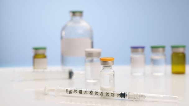 Covid 19コロナウイルスワクチンアンプル注射用ボトル — ストック動画