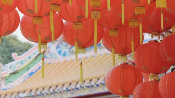 唐人街地区的中国传统新年灯笼 — 图库视频影像