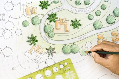 Peyzaj mimarı site analiz planı tasarlıyor