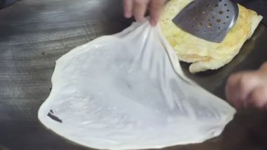 Sokakta, Tayland yemek muz ile kızarmış Roti çöl tarzı