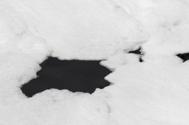 Çünkü su drenaj önce sanayi değil tedavi su kirliliği kanalına.