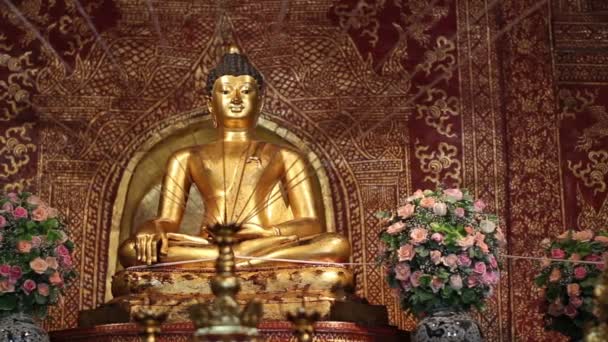Phra Singh heykel, Chiangmai Tayland. — Stok video
