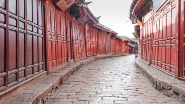 Lijiang oude stad straten in de ochtend, provincie Yunnan, China. — Stockvideo