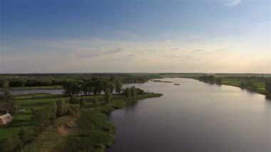 uçan Nehri