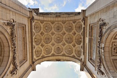 Brüksel'deki parc cinquantenaire, zafer takı