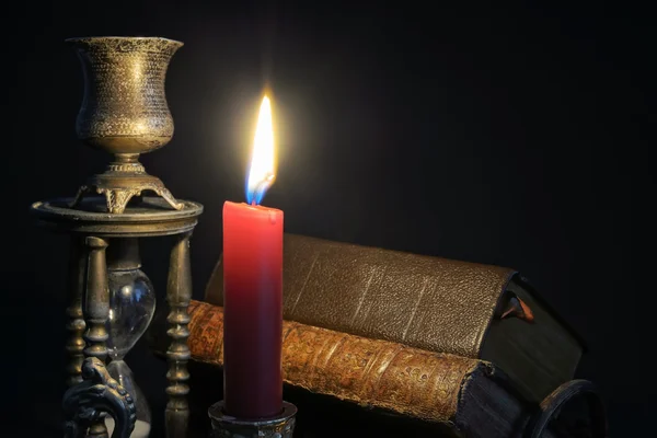 Kitaplar Vintage ve kum saati