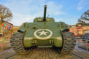 Anıt Bastogne Sherman tank yer Mcauliffe üzerinde