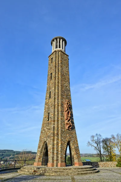 Memorial van The Strike gemaakt door Lucien Wercollier in 1956, Luxemburg — Stockfoto