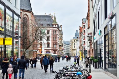 İnsanlar için geleneksel Noel Pazar tarihi merkezi Leipzig
